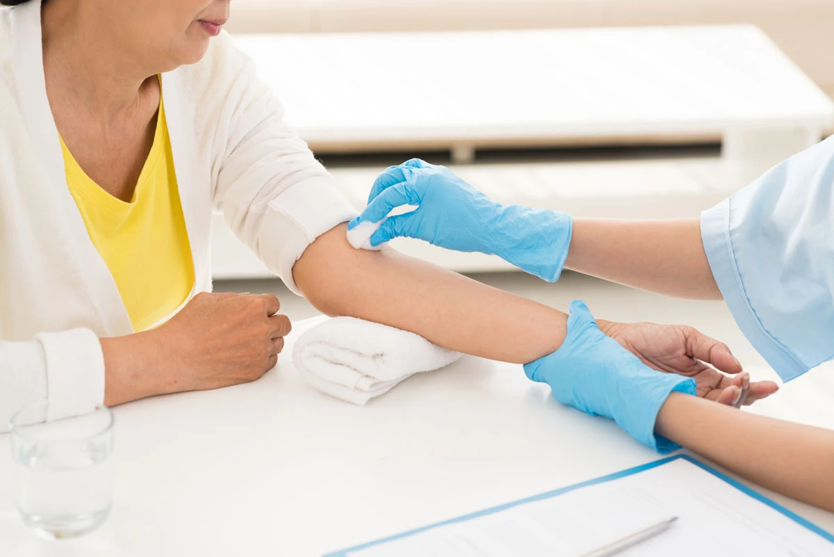 Blood sample collection at the MediSport Center collection point